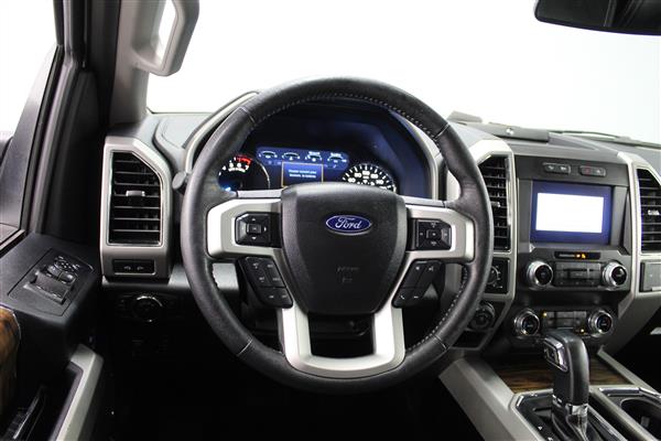 Ford F-150 LARIAT FX4 CREW CUIR TOIT PANO NAV 4X4 2019 - image #9