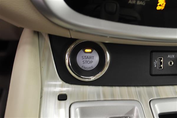 Nissan Murano SL CUIR TOIT PANO NAV 4RM 2018 - image #20