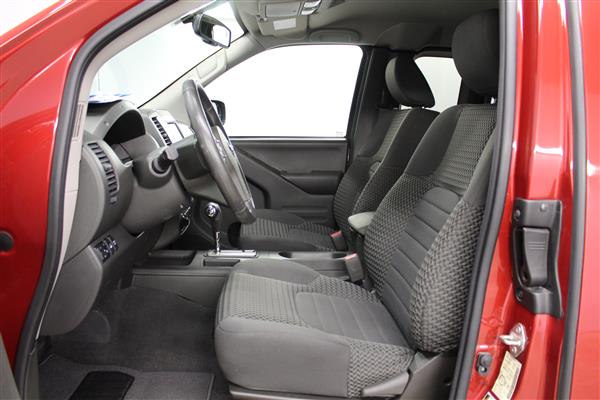 Nissan Frontier SV PRIVILEGE KING CAB 4X4 2019 - image #7