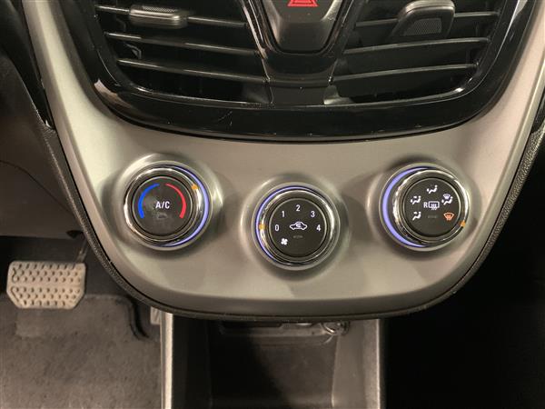 Chevrolet Spark LT 2019 - image #14