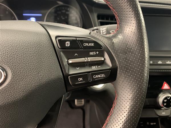 Hyundai Elantra SPORT 1.6T CUIR TOIT 2019 - image #20
