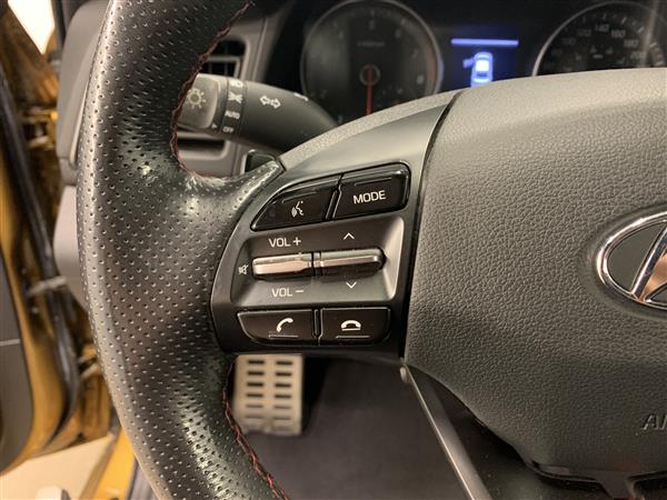 Hyundai Elantra SPORT 1.6T CUIR TOIT 2019 - image #21