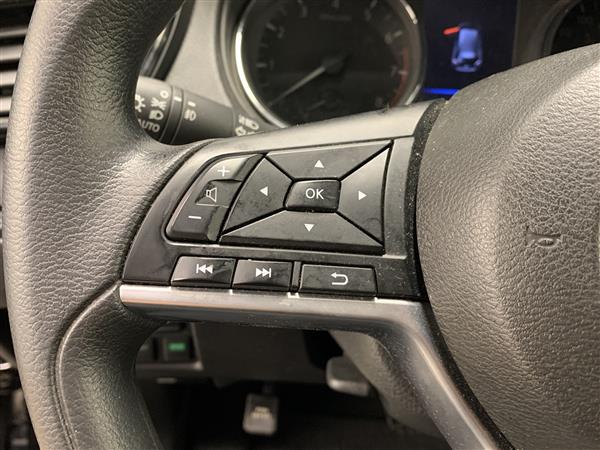 Nissan Rogue SV 4RM 2019 - image #20