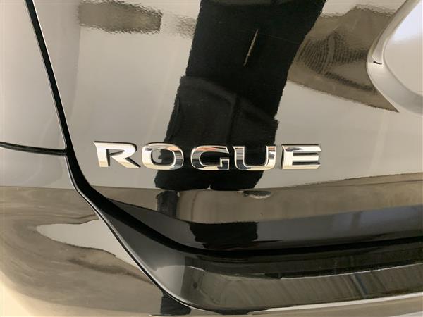 Nissan Rogue S SPECIAL EDITION 2019 - image #22