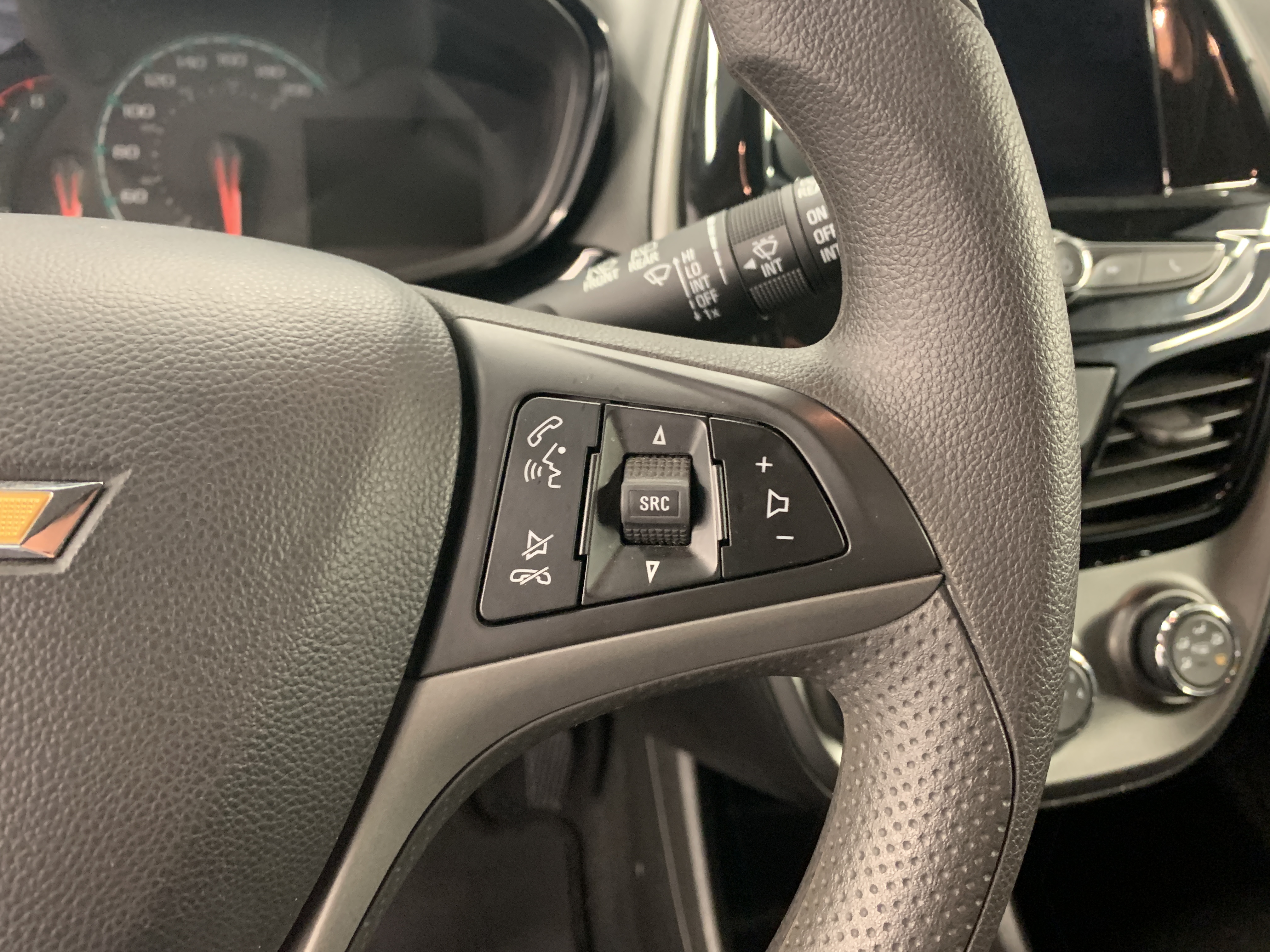 Chevrolet Spark LT 2020 - image #17